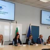 „Постоянен контрол“: Регулаторите глобиха търговците с €3 млн. заради еврото