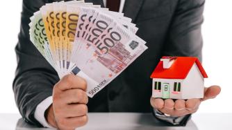Ипотечният бум в България продължава да губи скорост (Графика)