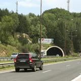 Отстранените по-рано компании отново искат да ремонтират тунел „Траянови врата“