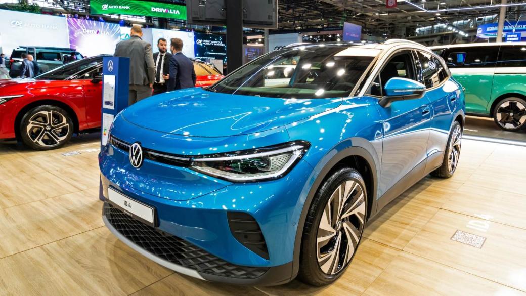 Volkswagen ще съкрати половината си модели и 50 000 работни места