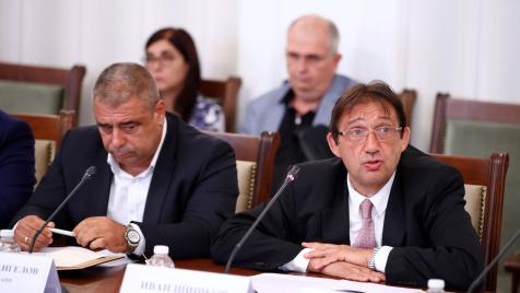 Вечерни новини: АПИ напредва с тунела под Петрохан; София тегли 367 млн. евро заем