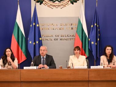 Тристранката одобри над 13% увеличение на линията на бедност