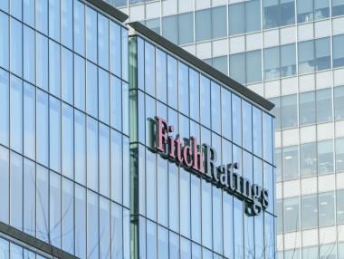 Fitch повиши до „положителна“ перспективата пред кредитния рейтинг на България