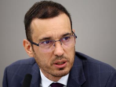 Терзиев поема лично управлението на транспорта в София