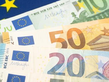Бюджетният дефицит нарасна с над €500 млн. за месец