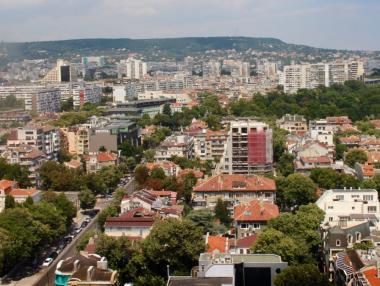 Охлаждането на имотния пазар в България се задълбочава