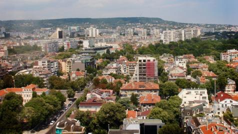 Охлаждането на имотния пазар в България се задълбочава