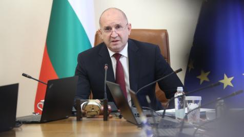 Радев: Бюджет 2027 ще е с по-нисък дълг