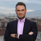 Интервю | Рискът не е просто да пропуснем инвестиции, а да започнем да губим компании