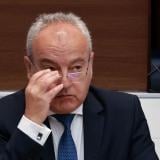 Бюджетният план дава посока, но не решава проблема с дефицита