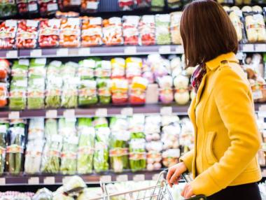 „Златни продукти“: КЗП откри „абсолютно забранени“ надценки над 100%