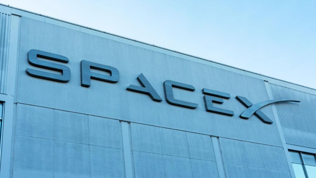 Мъск планира сливане на Tesla и SpaceX