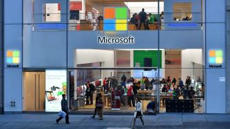 Microsoft предлага „доброволно“ напускане за 60 000 служители