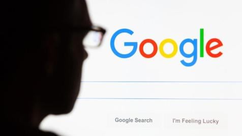 Google отваря AI търсенето за реклами по целия свят