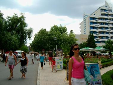 Полицаи под прикритие ще пазят от джебчиите по морето