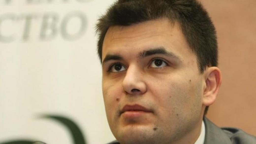 Лъчезар Богданов: В казуса КТБ опасен е само политическият популизъм