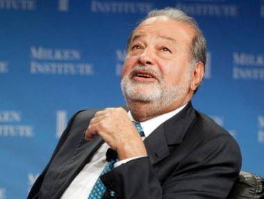 Карлос Слим пое контрола над собственика на „Мтел“