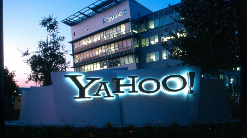 Yahoo придоби фирма за анализ на мобилни приложения