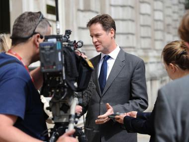 Британски вицепремиер иска да лишат Путин от Мондиал-2018 (обновена)