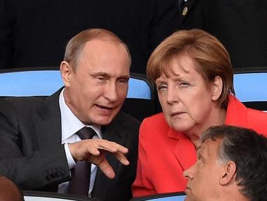 Планът на Меркел за Украйна: Крим срещу газ