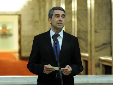 Президентът се консултира с партиите за бюджета