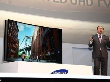 Samsung пусна първия гъвкав телевизор