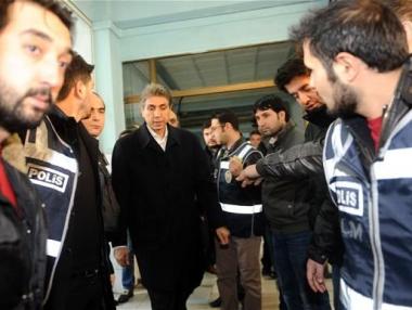 Нови масови арести на полицаи за подслушване на Ердоган