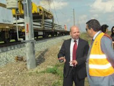 Транспортно ведомство се хвали най-вече с метрото и „Тракия“