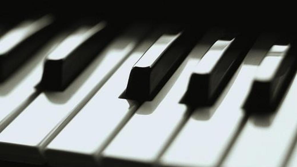 „Умно“ пиано композира само мелодии