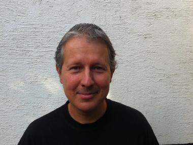 Харчат се десетки милиарди за безсмислена 