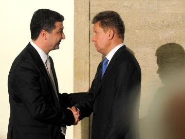 Стойнев призна, че се готви нов договор по 