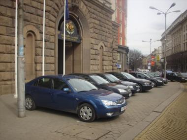 Обявяват 45 зам.-министри на кабинета „Близнашки“