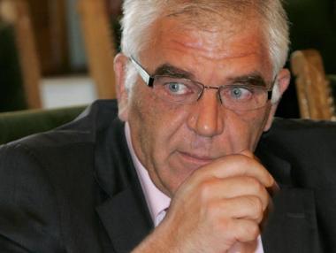 Ваньо Танов може отново да поеме митниците