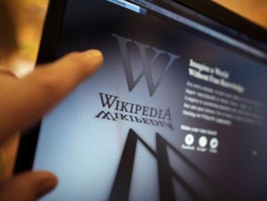 Wikipedia приема дарения в биткойн