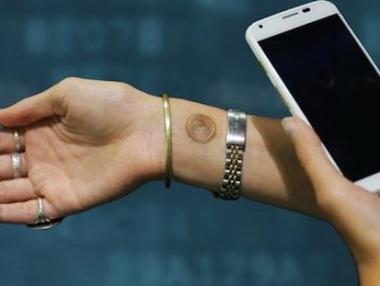 Дигитални татуировки пазят телефона вместо парола