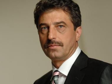 Цветан Василев вече е обвиняем