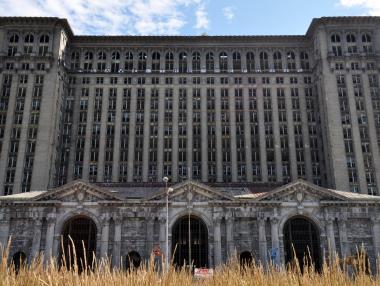 Детройт търси $1 млрд. кредит, за да се справи с банкрута