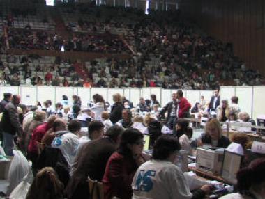 ЦИК търси преброител за изборите