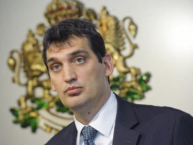 Щонов разпореди спиране на 