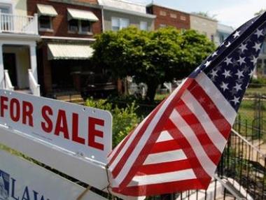 Солиден ръст при жилищата помогна на долара да повали другите валути