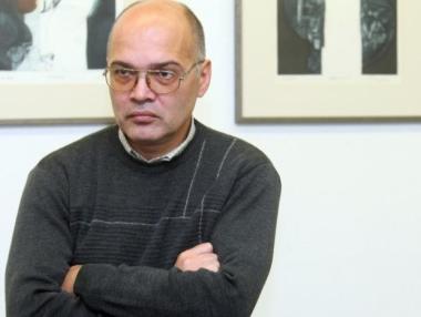 Тихомир Безлов: Казусът КТБ остава за следващ кабинет