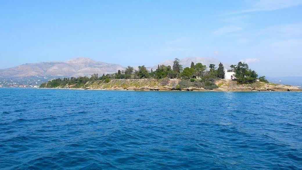 Гръцки остров в продажба за 15 млн. евро