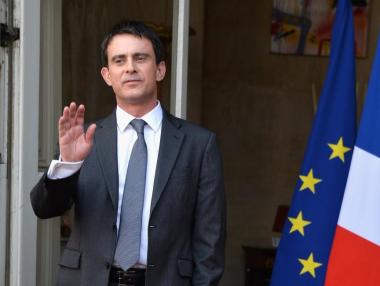 Френското правителство подаде оставка