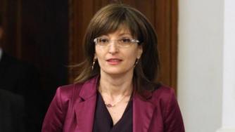 Захариева: НЕК е плащала избирателно