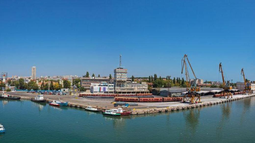 Пристанище Бургас с нов стар директор