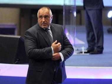 „Финансите са просто нещо – едно и едно прави две“