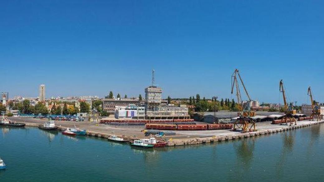 Бургаското пристанище с нов шеф