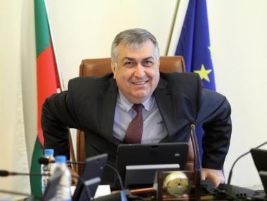 Близнашки: Областните управители в листи да подадат оставки