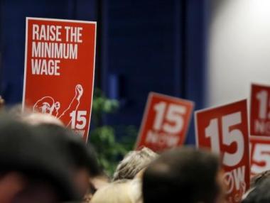 Минималната заплата в Лос Анджелис скача с 50%