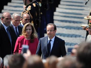 Бившата на Франсоа Оланд: Президентът мрази бедните